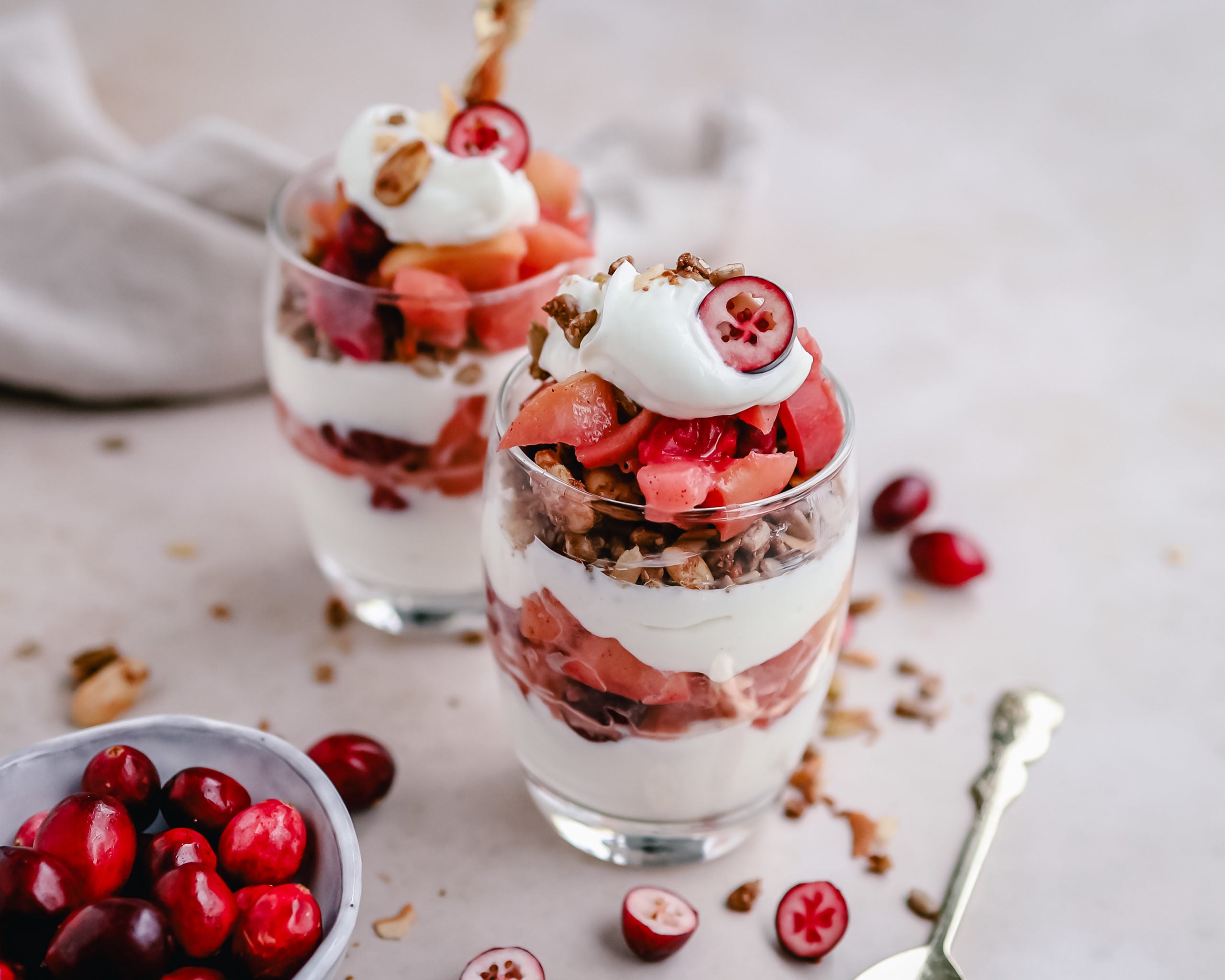Cranberry-appelcompote met Griekse yoghurt